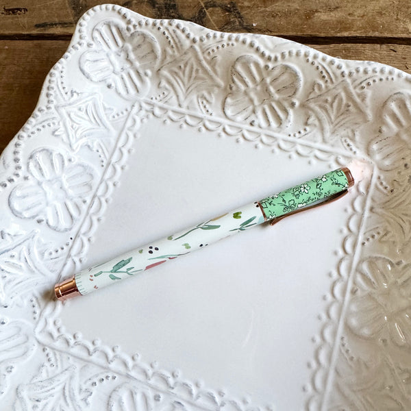 Exclusive Floral Pen: May 2021