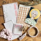 Gift Giving Holiday Kit: Two